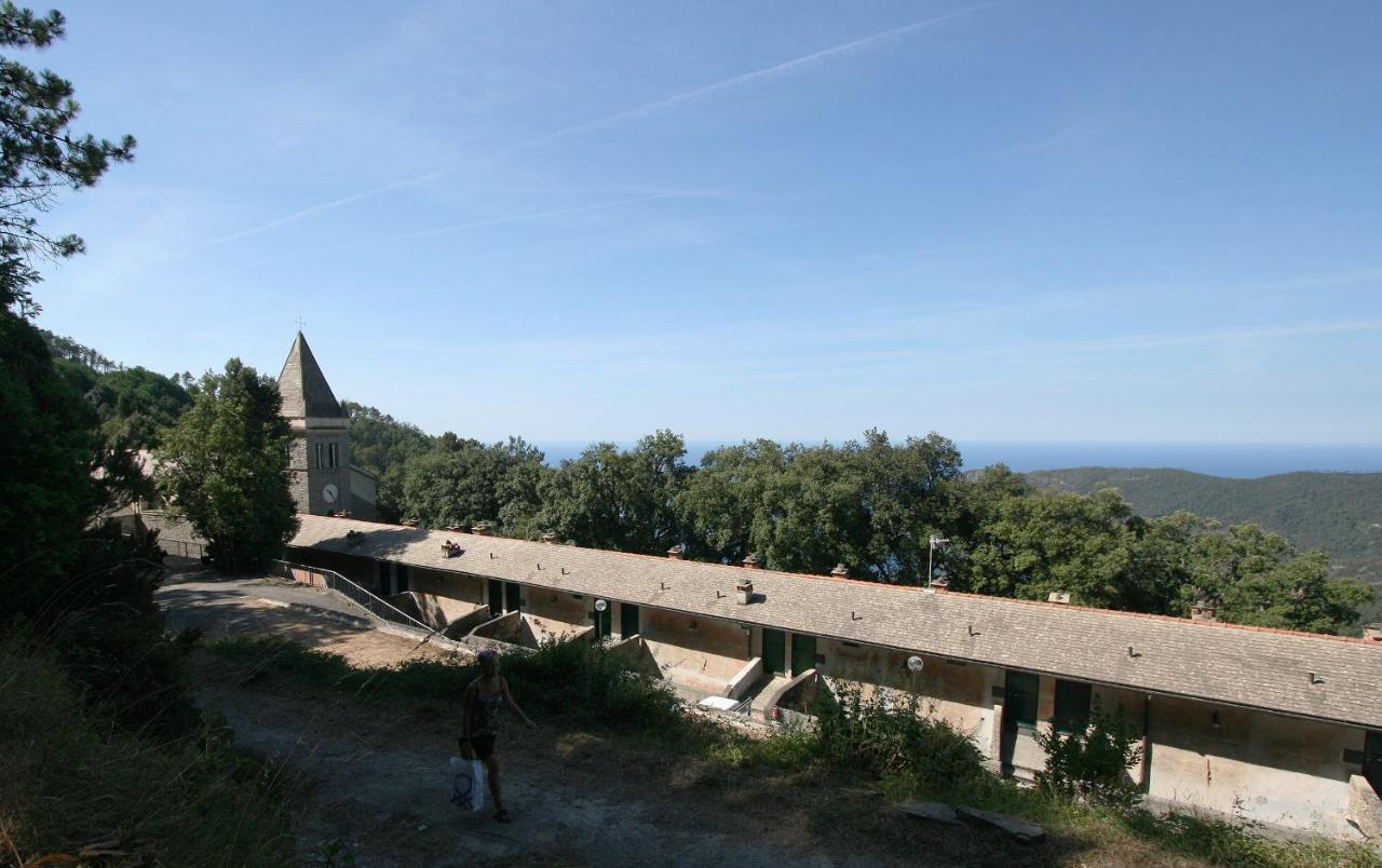 Santuario Ns Soviore Cinque Terre Monterosso al Mare Exterior foto