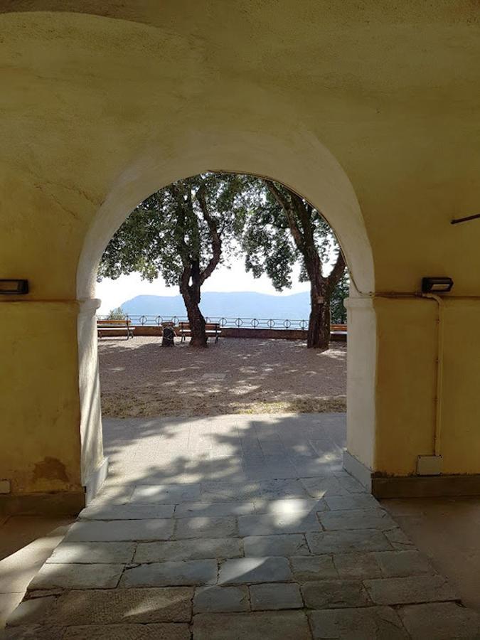 Santuario Ns Soviore Cinque Terre Monterosso al Mare Exterior foto